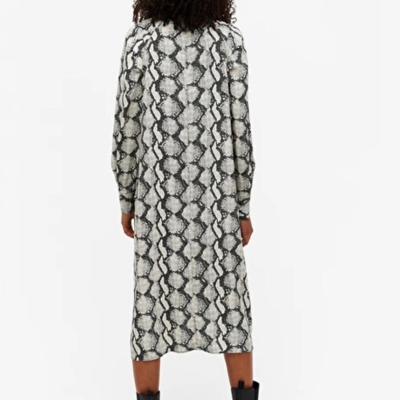 New Monki Midi Grey Dress size S loose - Picture 3 of 7